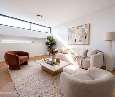 Luxury Family Living with Pool & Premium Finishes - Photo 2
