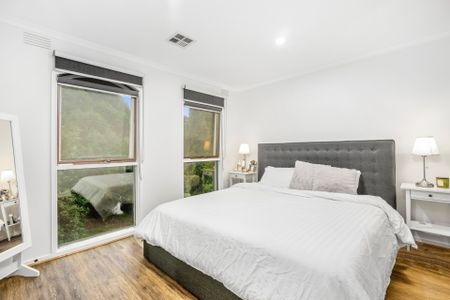 3 Senbin Court, Greensborough - Photo 4