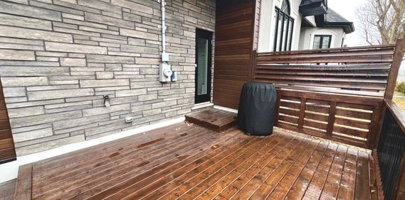 3 1/2 saint-mathias - Photo 2