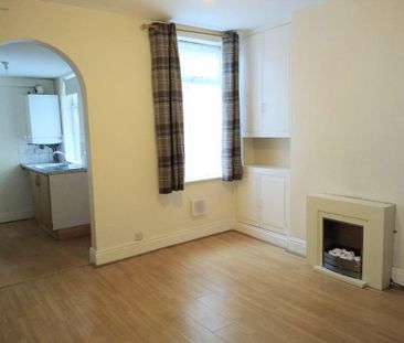 2 bedroom property to rent - Photo 1