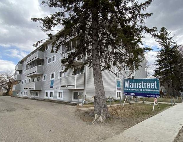 Park Manor | 102 Avenue O South, Saskatoon - Photo 1