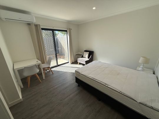 1 BED MODERN STUDIO ROOM - FULLY FURNISHED - Photo 1