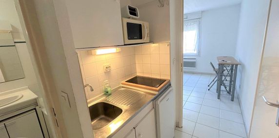 Location Appartement 1 pièce 19m² AIX EN PROVENCE 13100 - Photo 2