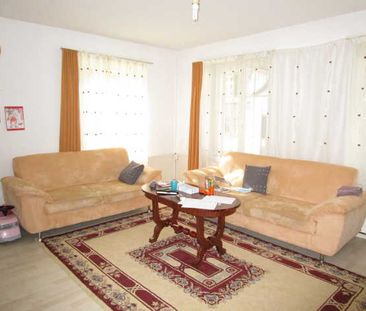 5 Zimmer, 130 m², 1. Stock - Photo 1