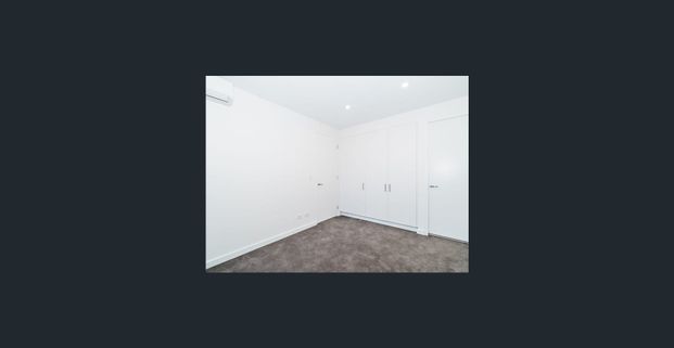 Ultra-modern, central apartment - Photo 1