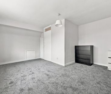 3 bedroom detached house to rent - Photo 4