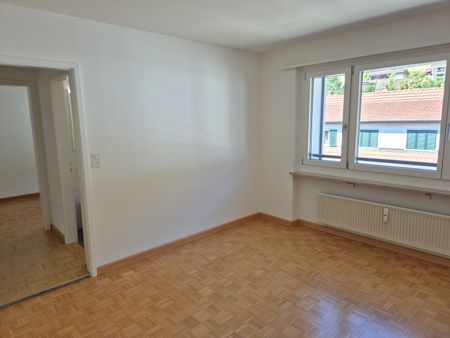Helle, naturnahe 3.5-Zimmer-Whg mit Balkon in Oberdorf BL - Foto 2
