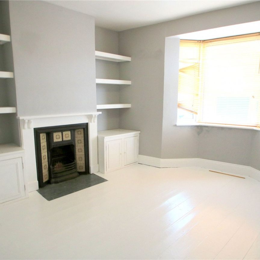 Greville Street, - Photo 1