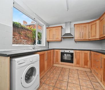 22 Florenceville Avenue, Belfast, BT7 3GZ - Photo 3