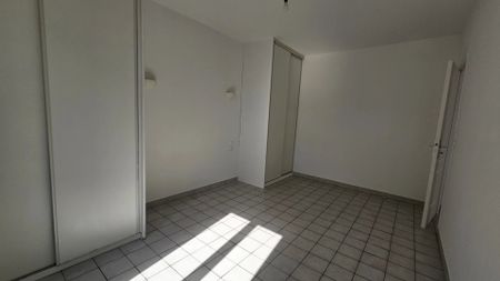 Location Appartement 2 pièces 48m² NARBONNE 11100 - Photo 3