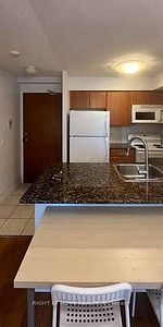 Sheppard/Yonge Spacious 1Bdrm Modern Kitchen 1Parking Furnished - Photo 3