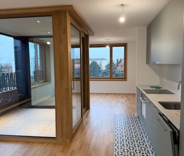 Studio de 50 m² avec loggia à Lausanne Malley 1660 CHF/mois - Photo 2