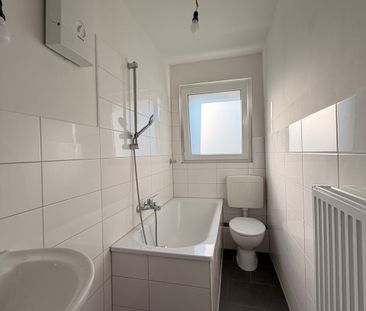 Zuhause fühlen: gemütliche 2- bis 3-Raum-Wohnung mit Balkon und eig... - Foto 1