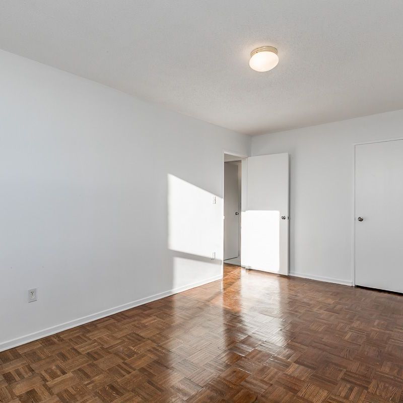 For Lease - 5 Shady Golfway Unit# 1215, Toronto, Ontario - Photo 1