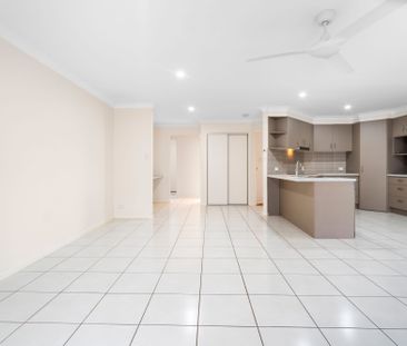 40 River Park Drive,LOGANHOLME - Photo 2