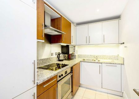 Shad Thames - Photo 5