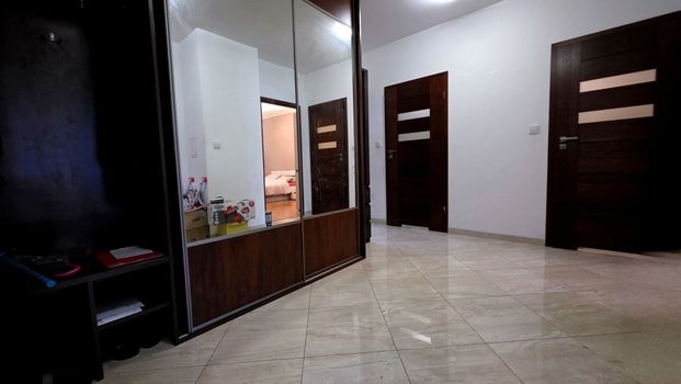 Mokotów, 3 pokoje, apartamentowiec - Photo 1