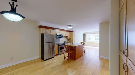 411 North River Rd., Sandy Hill, Ottawa, ON - Photo 4