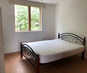 2 Bed Flat, Garland Court, SE17 - Photo 6