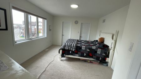 For Lease - 1222 Rose Way Unit# 21, Milton, Ontario - Photo 4