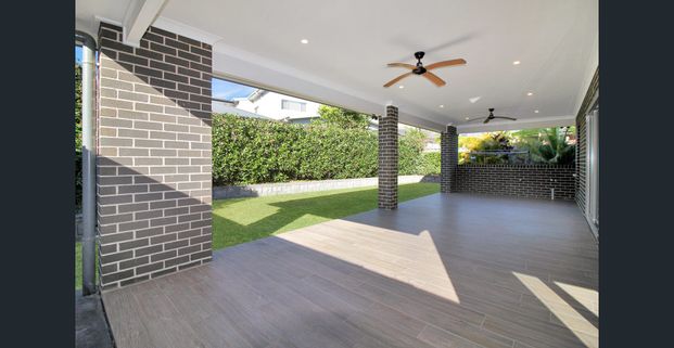 Luxurious Quality Home! - Photo 1