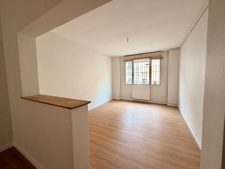 Location Appartement 2 pièces 47m² - Photo 2