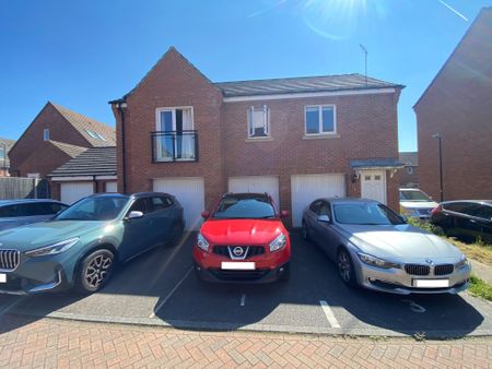 Lifeguard Mews, Lower Stoke - Photo 4