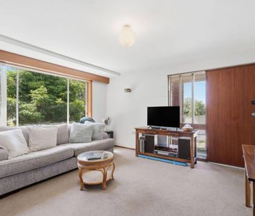 Convenient & Comfortable Living in Glenorchy - Photo 2