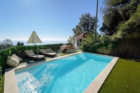 ROQUEBRUNE VILLAGE - MAISON MEUBLEE - STATIONNEMENTS ET PISCINE - Photo 3