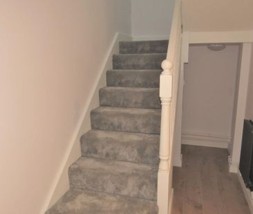 Salisbury Street, FORDINGBRIDGE - Photo 6