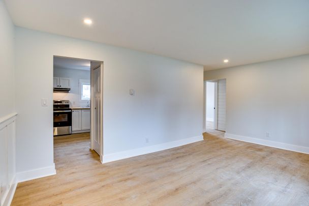 For Lease - 316 Elmwood Avenue Unit# 2, Fort Erie, Ontario - Photo 1