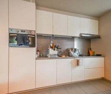 Recent gelijkvloers appartement met 2 slaapkamers en carport - Foto 6