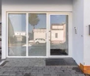 WG-Zimmer in gepflegter 6-Zimmer-Wohnung - Foto 1
