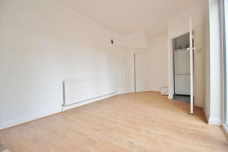 Dale Close, Barnet, EN5 - Photo 3