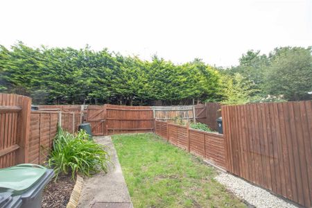 1 bedroom terraced house to rent - Photo 4