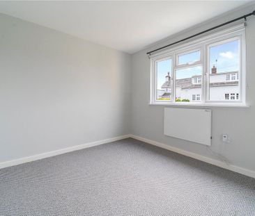 3 bedroom bungalow to rent - Photo 2