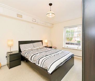 1 Bedroom Flat/Apartment to rent - Photo 4