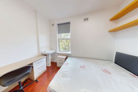 Royal Park Avenue, Hyde Park - Photo 3