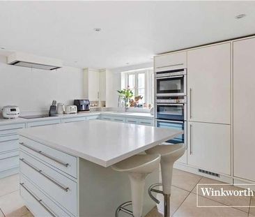 Walcot Square, London, Uk, SE11 - Photo 5