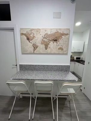 Carrer de Corretger, Barcelona, Catalonia 08003 - Foto 1