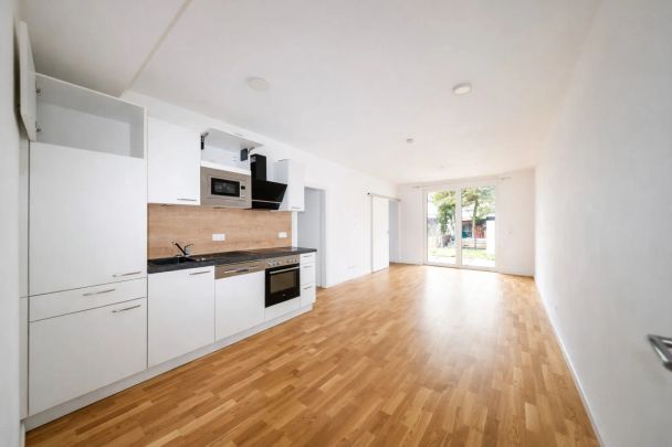 SOFORT EINZIEHEN: Helle 2-Zimmer-Gartenwohnung in ruhiger Lage - Photo 1