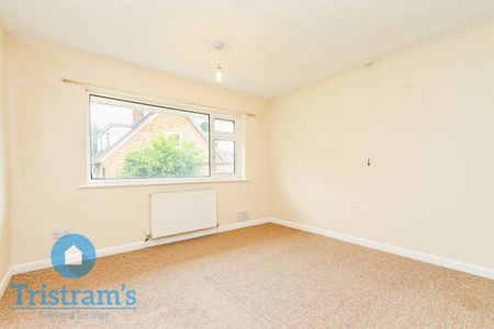 2 bed Semi-Detached Bungalow for Rent - Photo 5