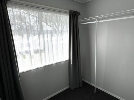 Warm and inviting reburbished home - Photo 4