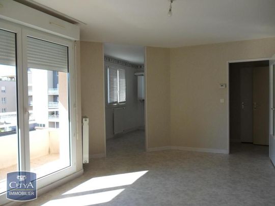 Location Appartement 2 pièces 48m² BOURGES 18000 - Photo 1