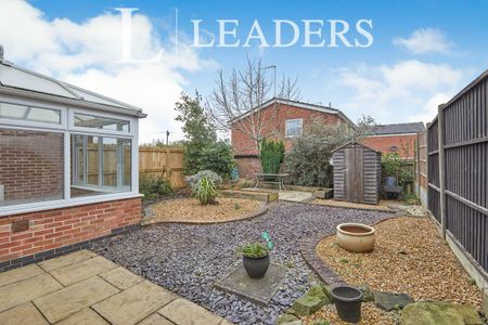 3 bedroom semi-detached to rent John O' Gaunts Way, DE56 - Photo 4