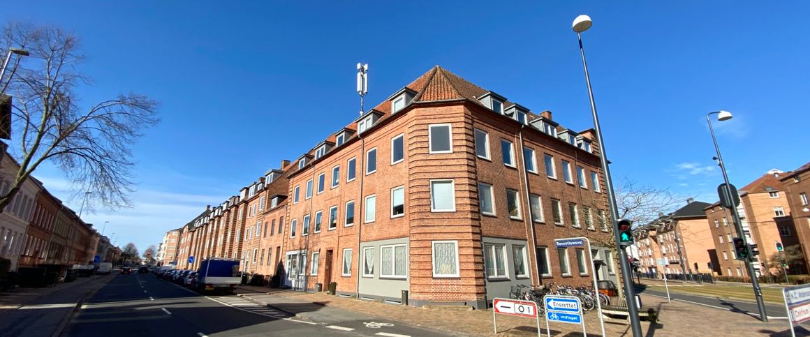 Lys og indbydende lejlighed i hjertet af Odense C - Foto 1
