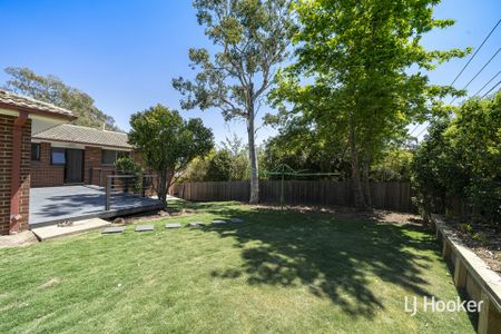 9 Marulda Street, Aranda ACT, Belconnen - Photo 2