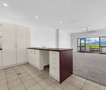 Spacious 3-Bedroom Apartment with Park Views - Prime Flat Bush Loca... - Photo 5