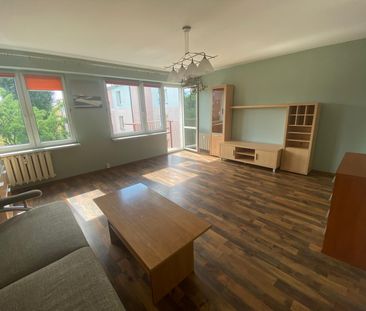 Mieszkanie o pow. 57.83m2, balkon, III piętro, umeblowane, ul. Zgodna - Zdjęcie 2