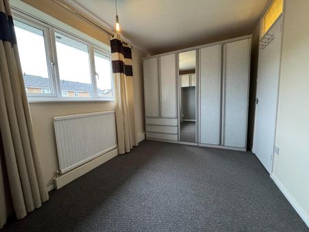 2 bedroom semi-detached house to rent - Photo 4